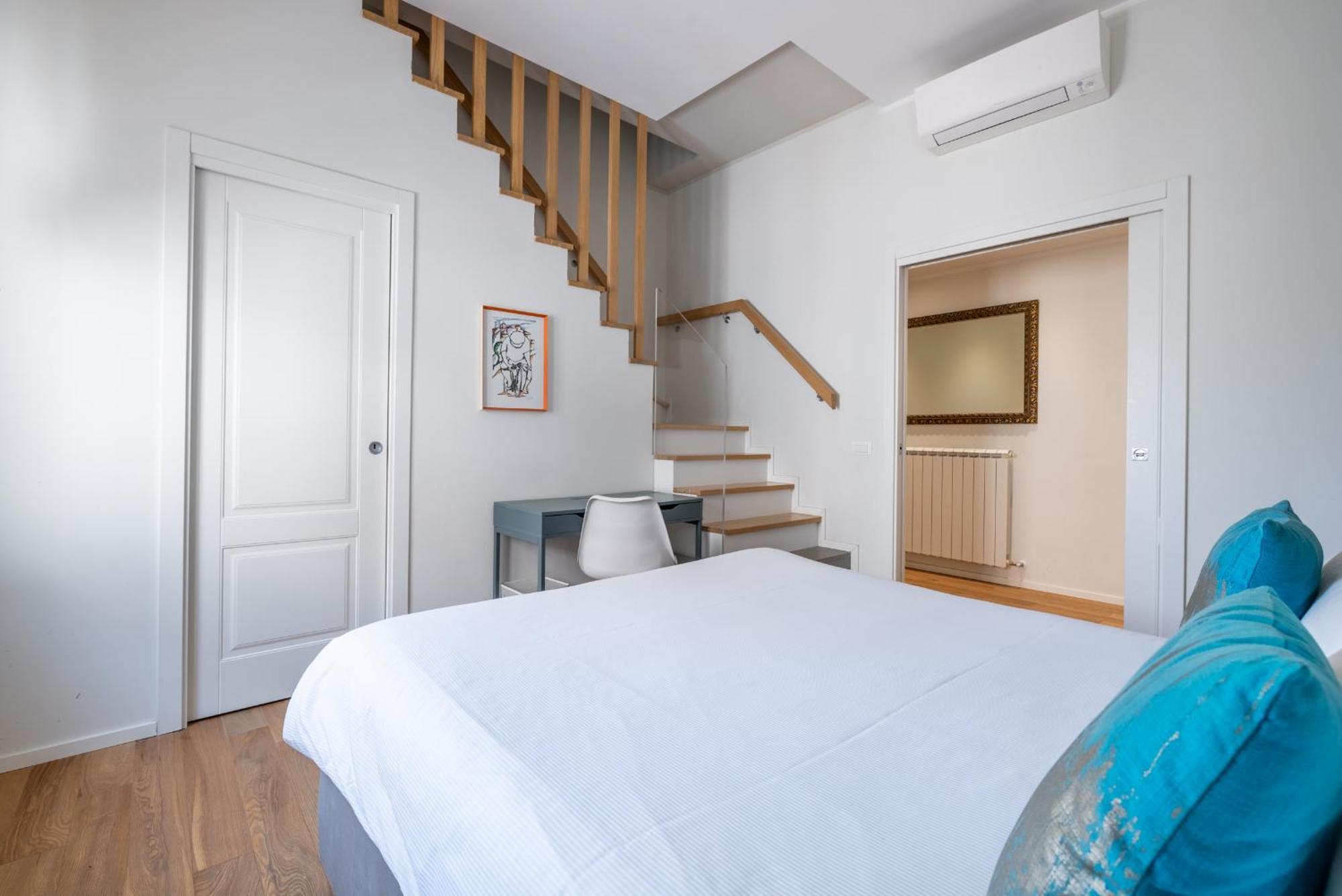 Floor With Rooftop Terrace Near St. Peter Appartement Rome